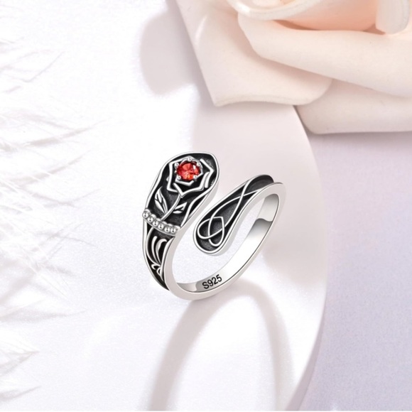 Beauty and the Beast Belle Rose Vintage Spoon Ring - Picture 4 of 7
